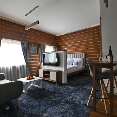 Apartmany Spessart Chomutov Luaran gambar