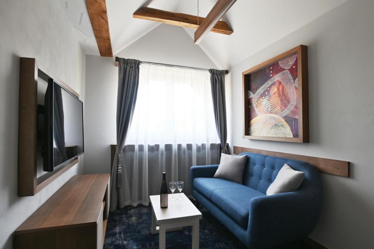 Apartmany Spessart Chomutov Luaran gambar
