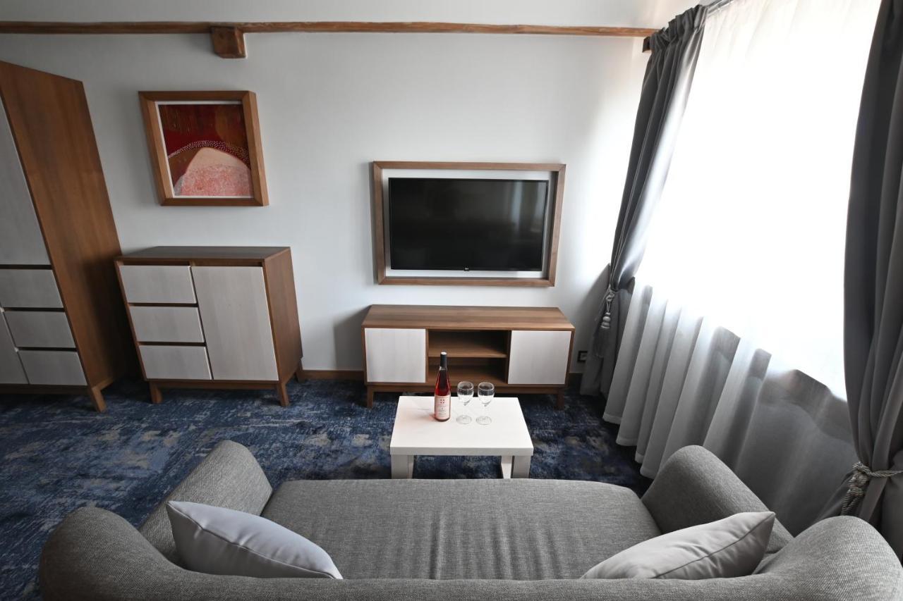 Apartmany Spessart Chomutov Luaran gambar